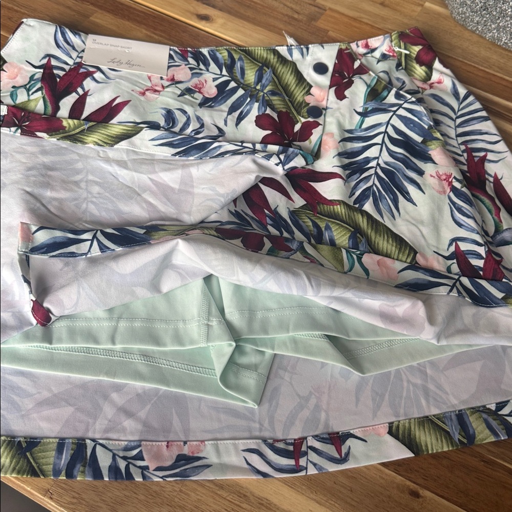 NWT Women’s lady Hagen golf skort. Built in shorts nwt - Picture 5 of 7